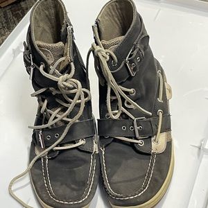 Sperry Sneakers